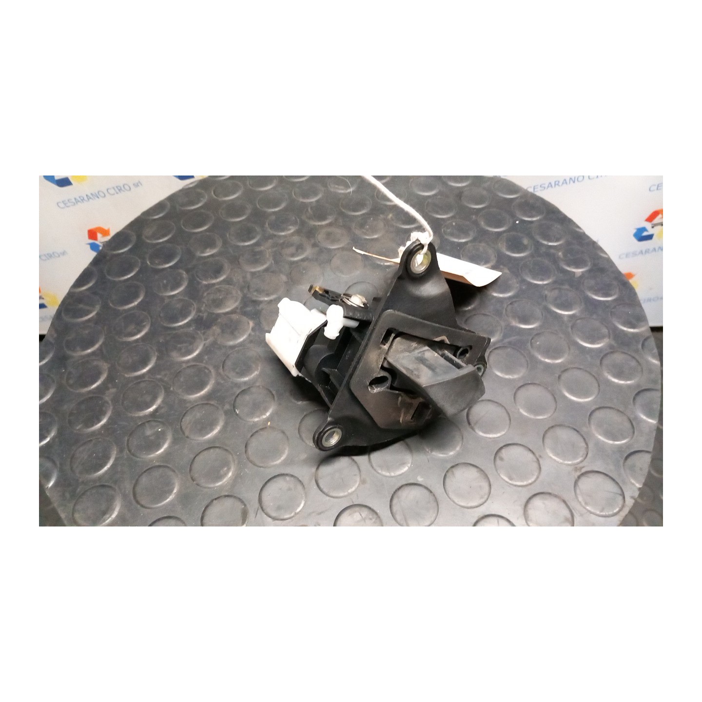 MANIGLIA PORTELLO POST. 104 RENAULT CLIO 2A SERIE (05/01-11/10) D7FG7 7701051854