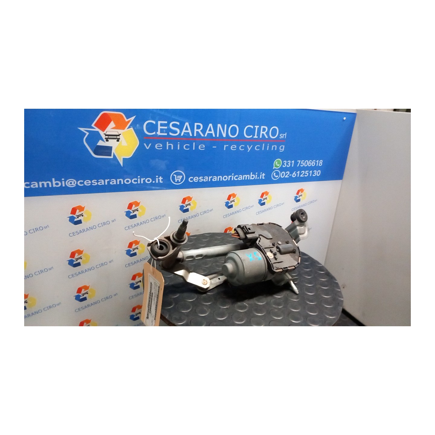 MECCANISMO TERGIPARABREZZA CON MOTORINO SX. 129 VOLKSWAGEN GOLF PLUS (5M) (01/05-04/09) BSE 5M0955023E