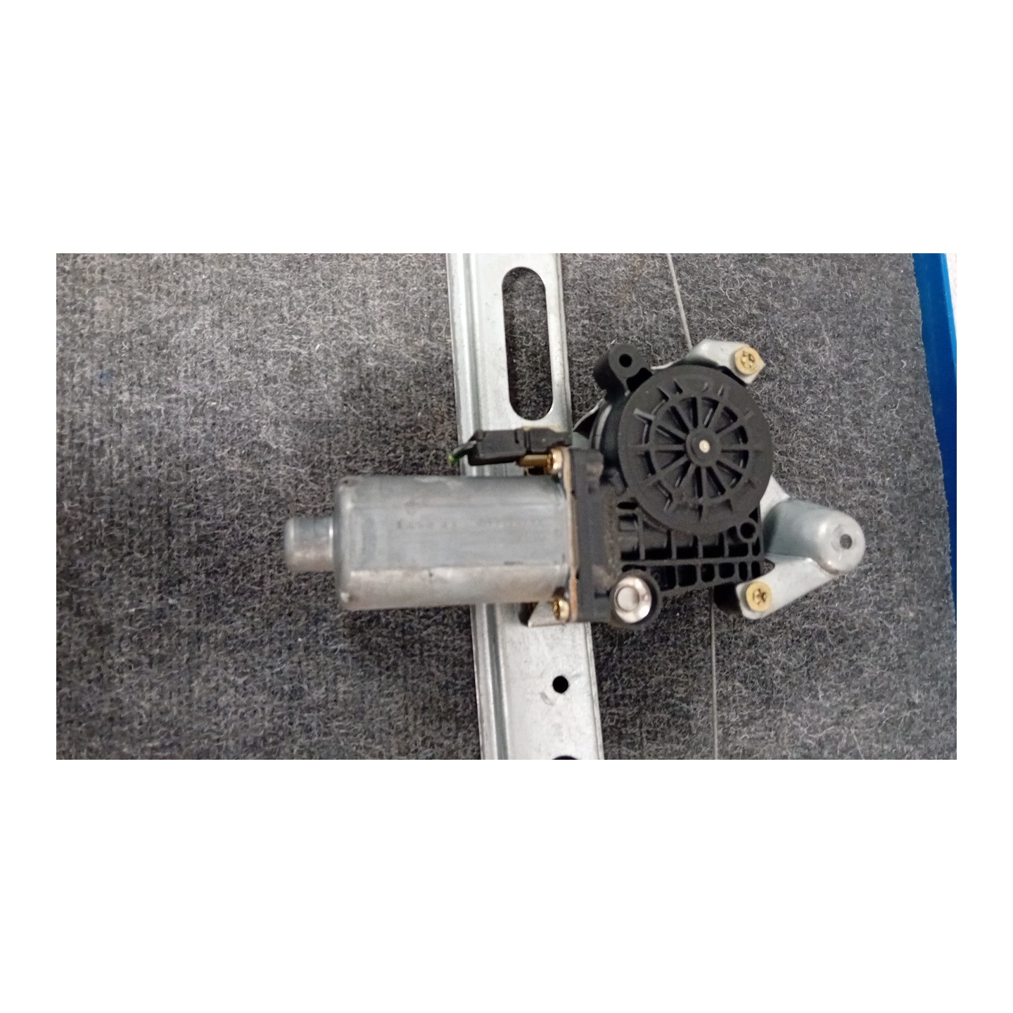 ALZACRISTALLO ELETTR. PORTA ANT. 09-01- DX. 028 MERCEDES-BENZ CLASSE A (W168) (03/01-06/04) 166940 A1687202046
