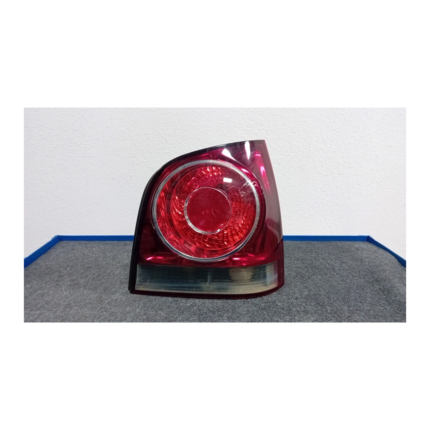 FANALE POST. DX. 031 VOLKSWAGEN POLO (9N) (04/05-) BMD 6Q6945096AB