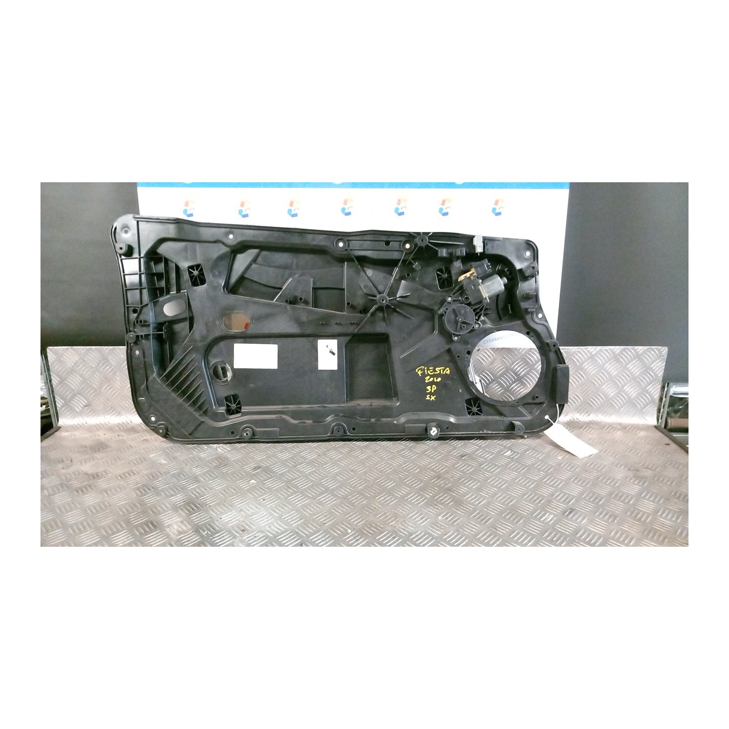 ALZACRISTALLO ELETTR. PORTA ANT. SX. 014 FORD FIESTA (CB1) (09/08-10/13) SNJA 1742386