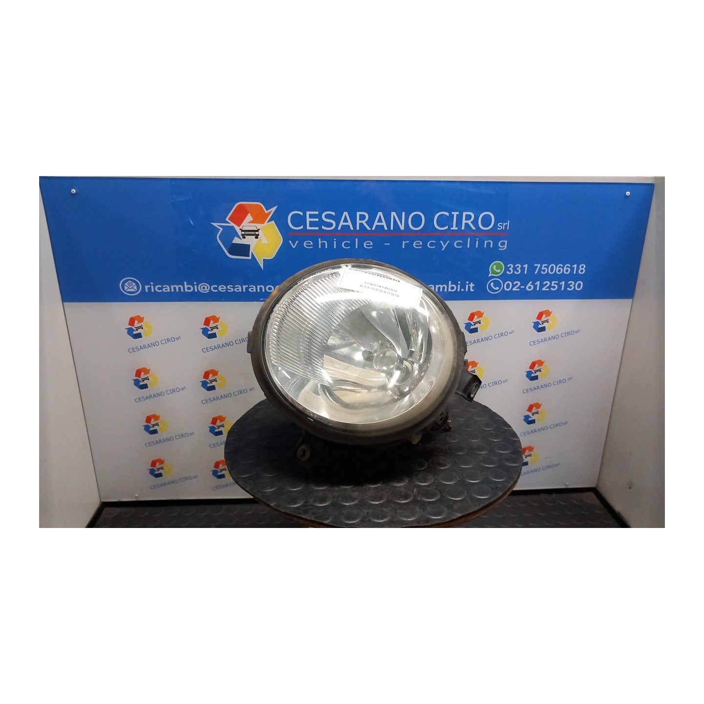 PROIETTORE CON REGOLATORE ALTEZZA DX. 025 VOLKSWAGEN LUPO (6X) (09/98-05/05) AUA 6X1941752J