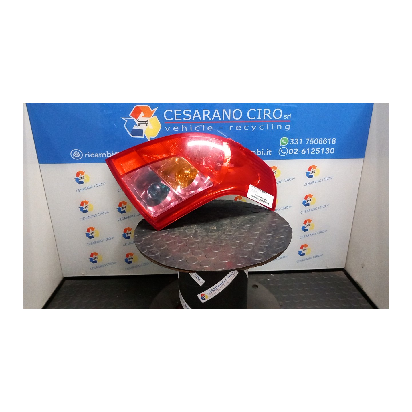 FANALE POST. DX. 098 SUZUKI SWIFT (04/05-02/11) M13A 3565072K00000