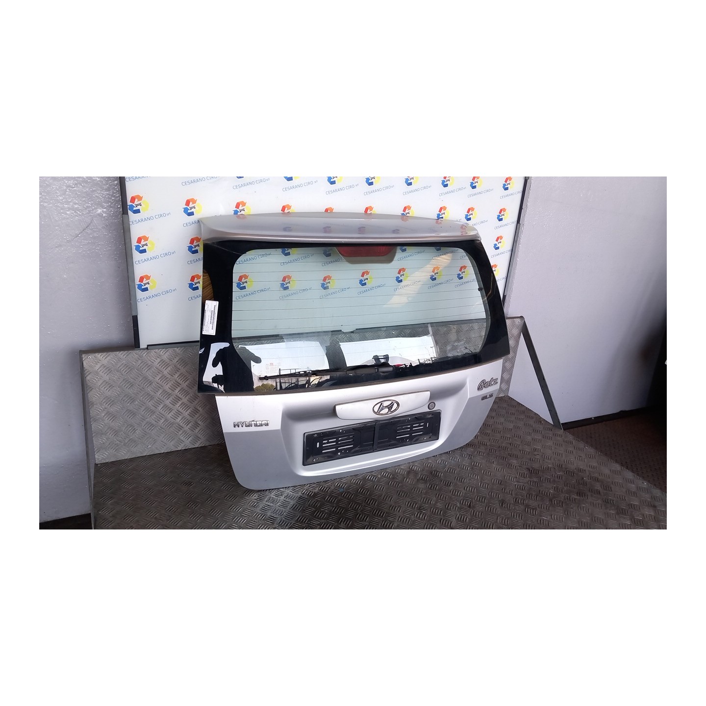 PORTELLO POST. C/SPOILER 104 HYUNDAI GETZ (07/02-12/09) D3EA 737001C060