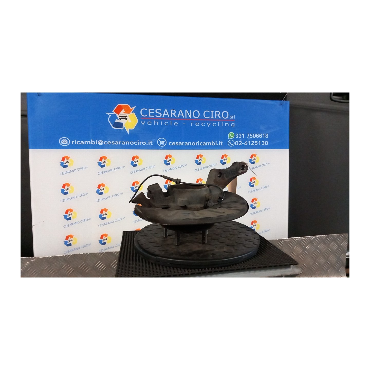 MONTANTE SOSP. ANT. DX. 026 LAND ROVER FREELANDER (08/02-10/06) 204D3 RUB000040