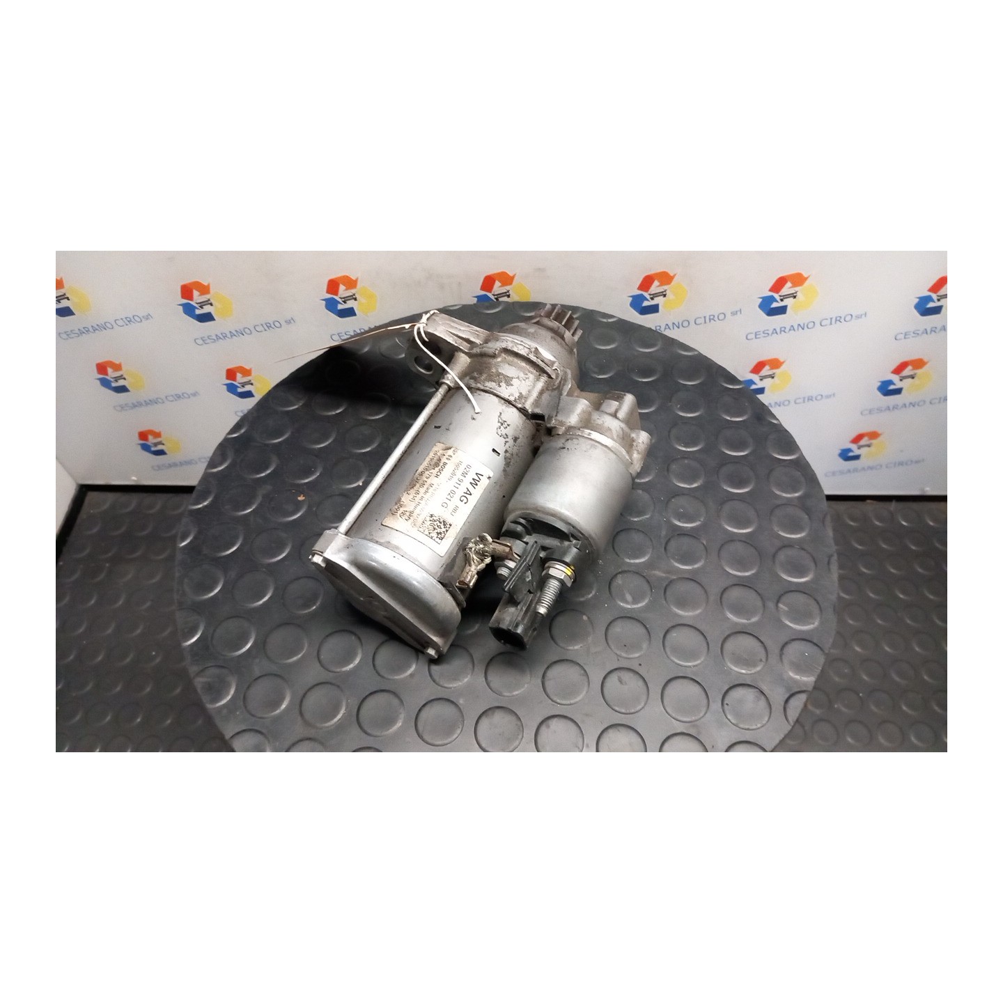 MOTORINO AVVIAMENTO 1,1KW BOSCH ROTAZ. 087 VOLKSWAGEN UP! (06/16-) CHY 02M911021HX