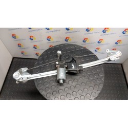 ALZACRISTALLO PORTA POST. C/MOTORINO SX. 018 OPEL ZAFIRA (T98) (03/99-12/05) Z16XE 90579539