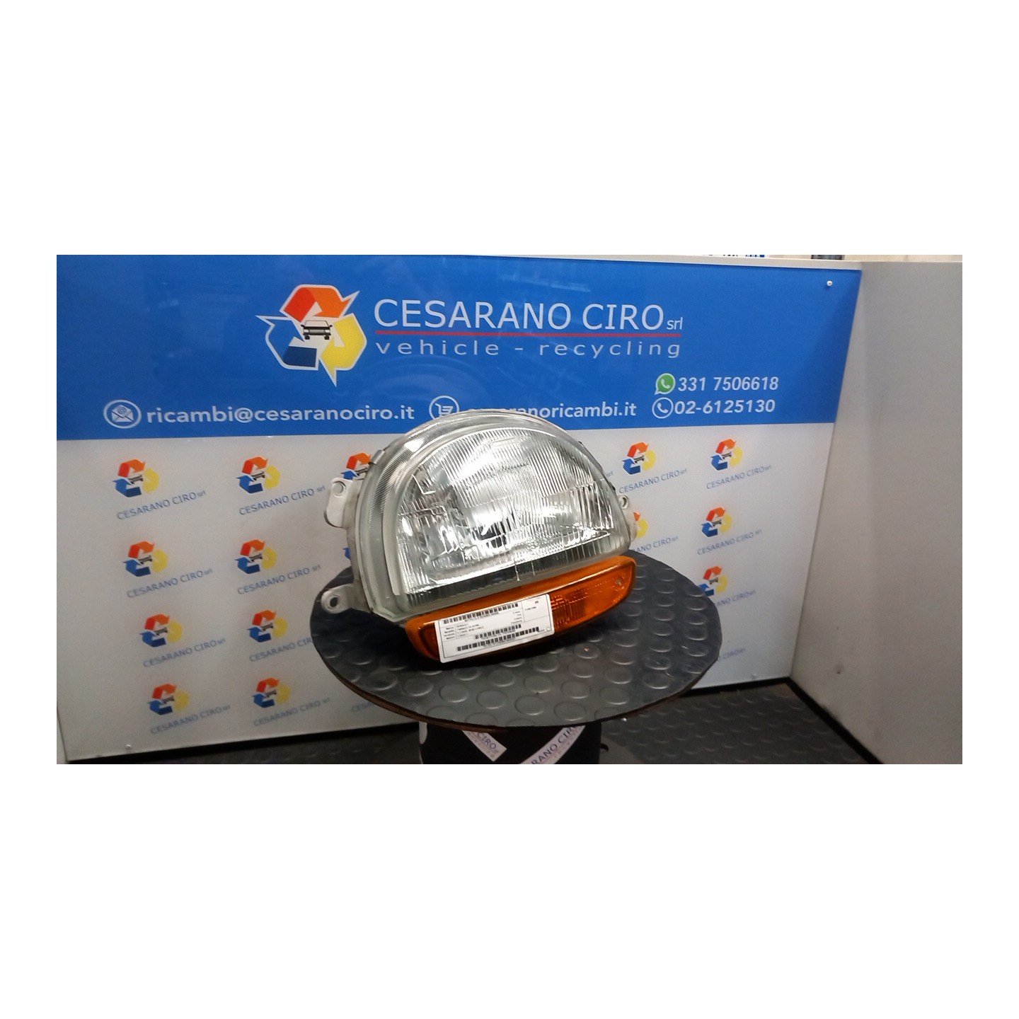 PROIETTORE DX. 065 RENAULT TWINGO 1A SERIE (10/92-08/98) C3GA7 7701036392