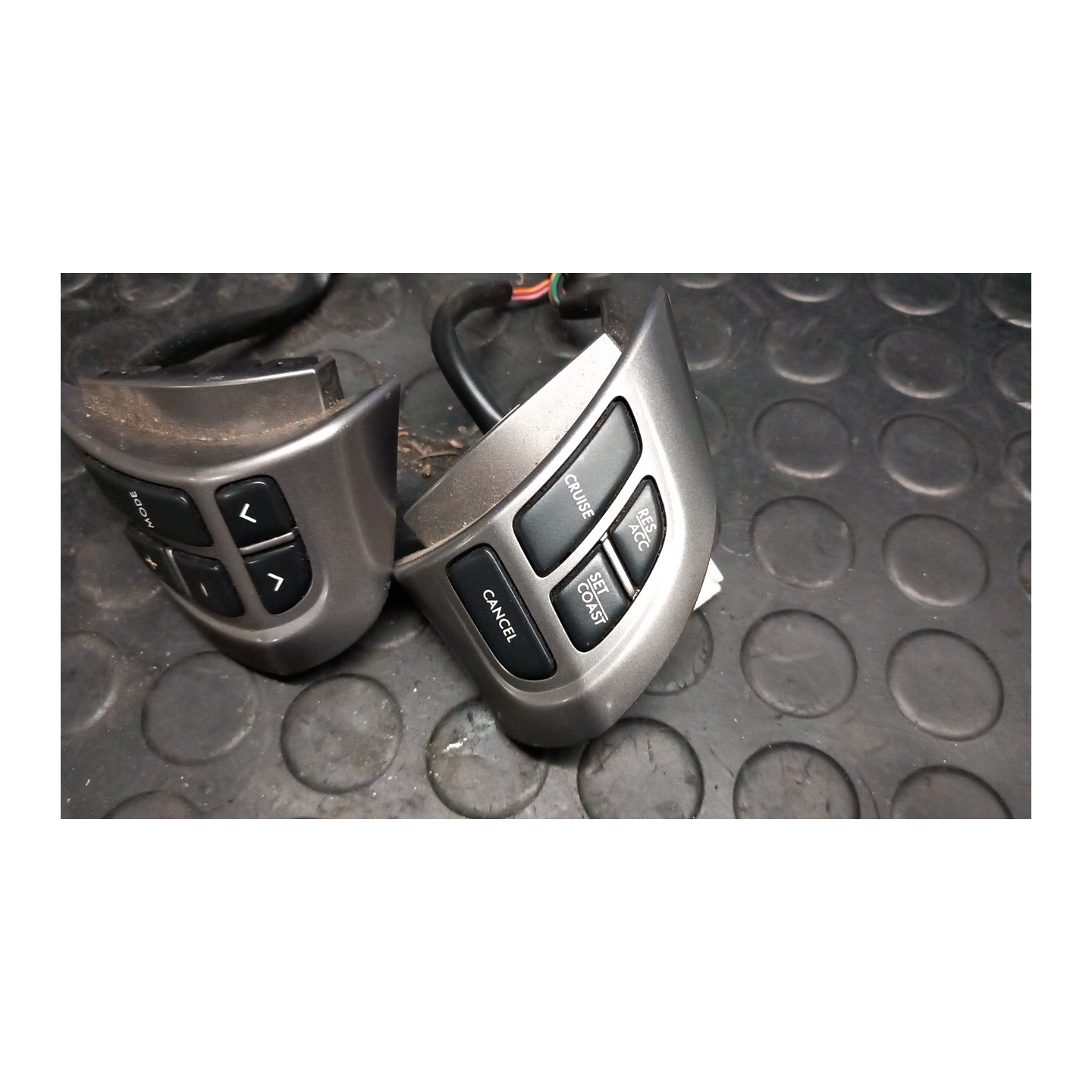 BLOCCO VOLANTE MULTIFUNZIONE 020 SUBARU IMPREZA 3A SERIE (10/07-12/12 EE20 83154AG001