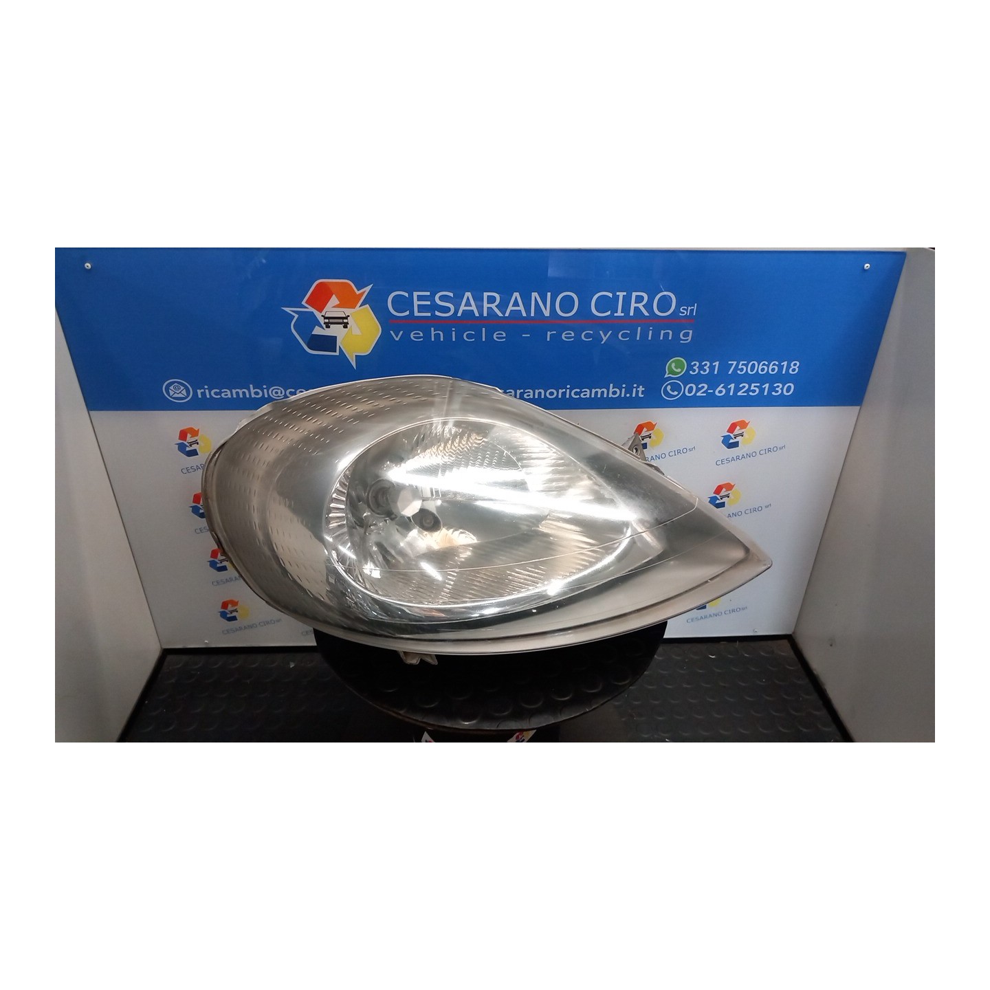 PROIETTORE SX. 094 RENAULT TRAFIC (06/01-09/06) F8QM6 7700311371
