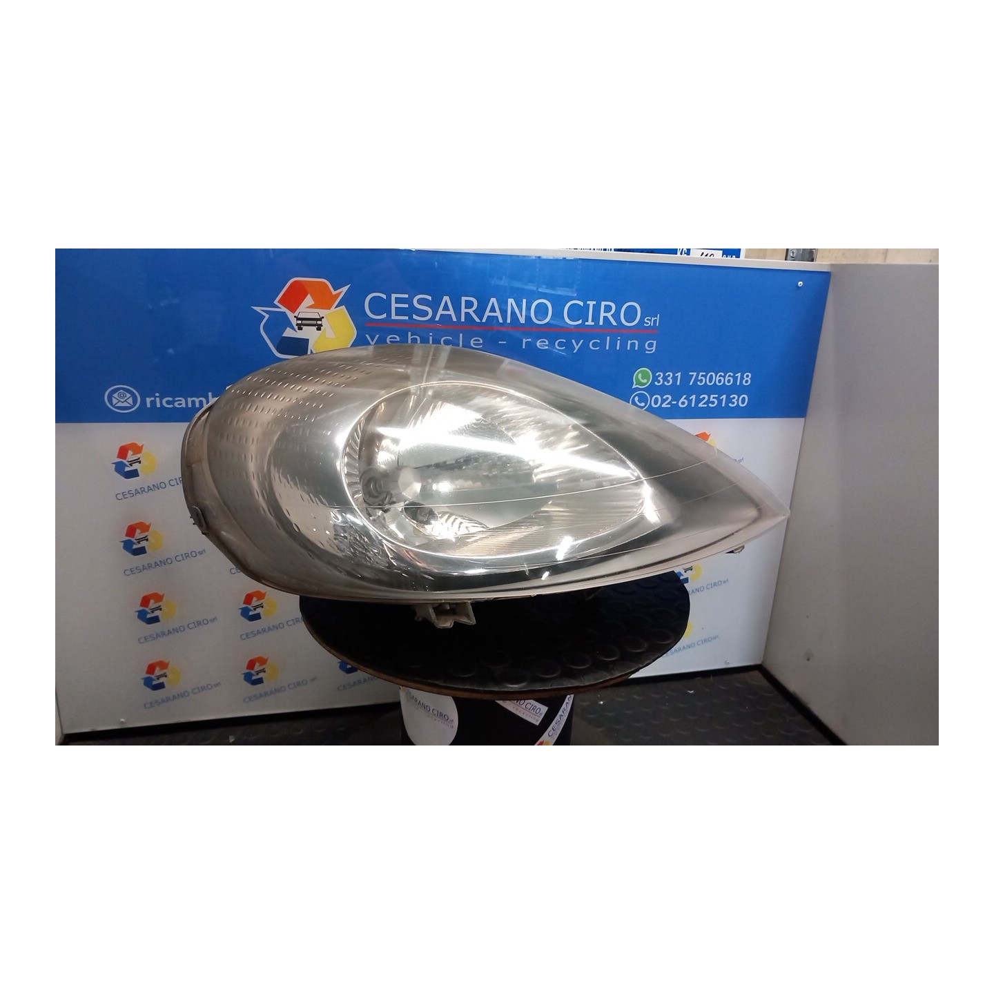 PROIETTORE SX. 094 RENAULT TRAFIC (06/01-09/06) F8QM6 7700311371