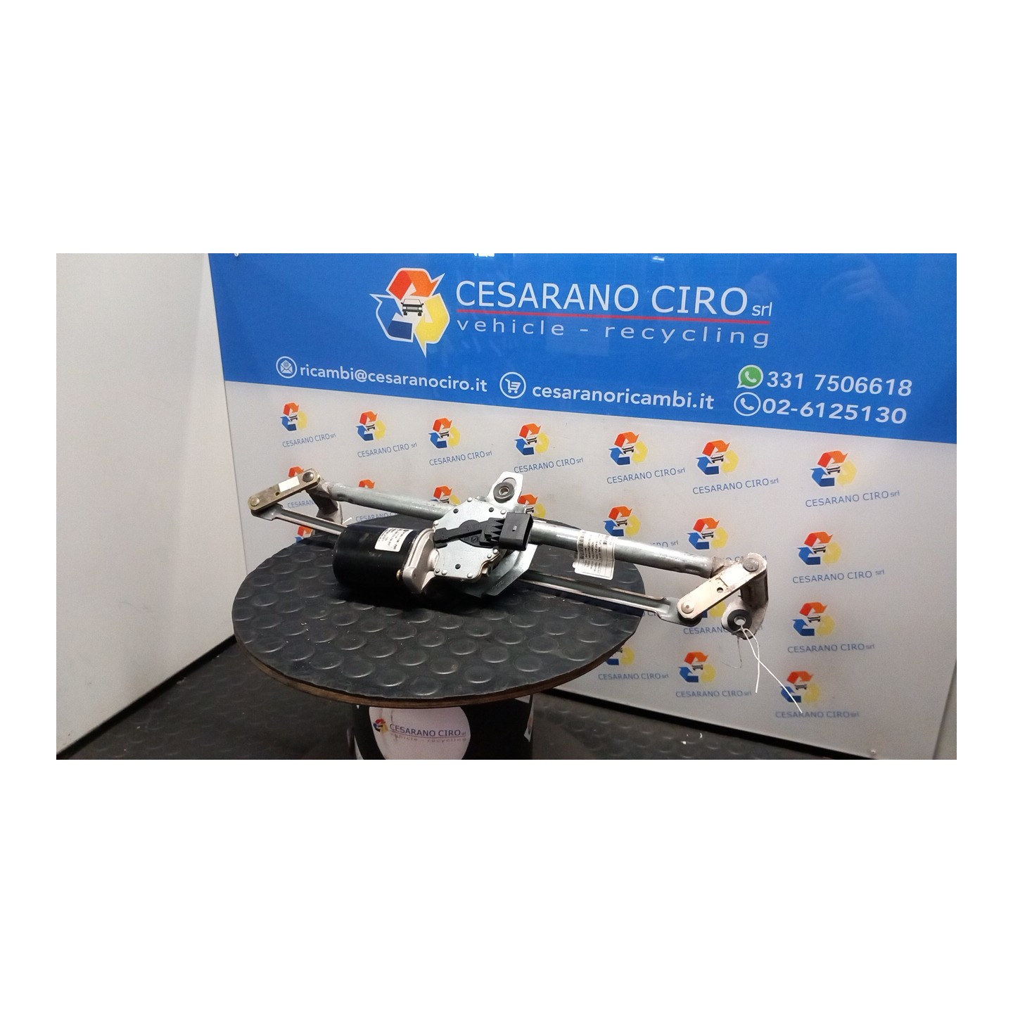 MOTORINO TERGIPARABREZZA 006 VOLKSWAGEN GOLF (1J) (09/97-03/06) AZD 1J1955113C