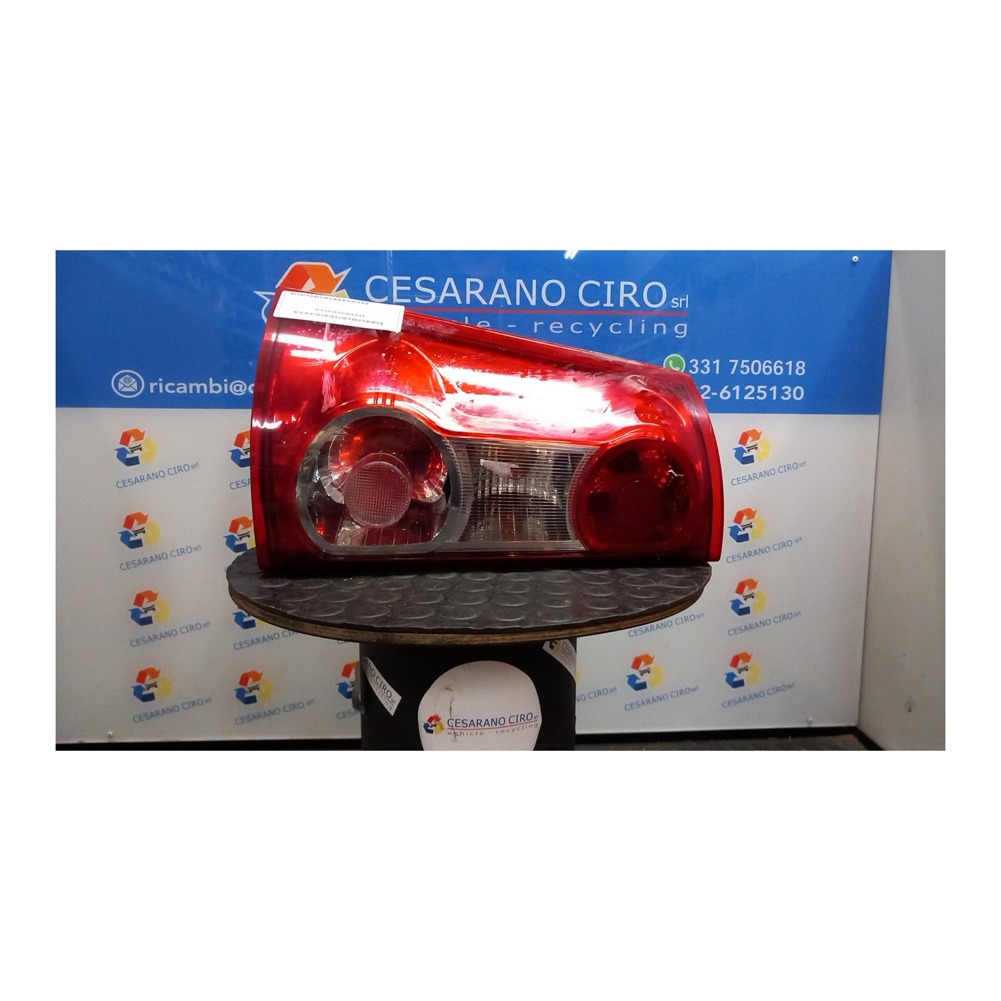 FANALE POST. SX. 027 DACIA LOGAN (05/08-) K7MF7 8200864612