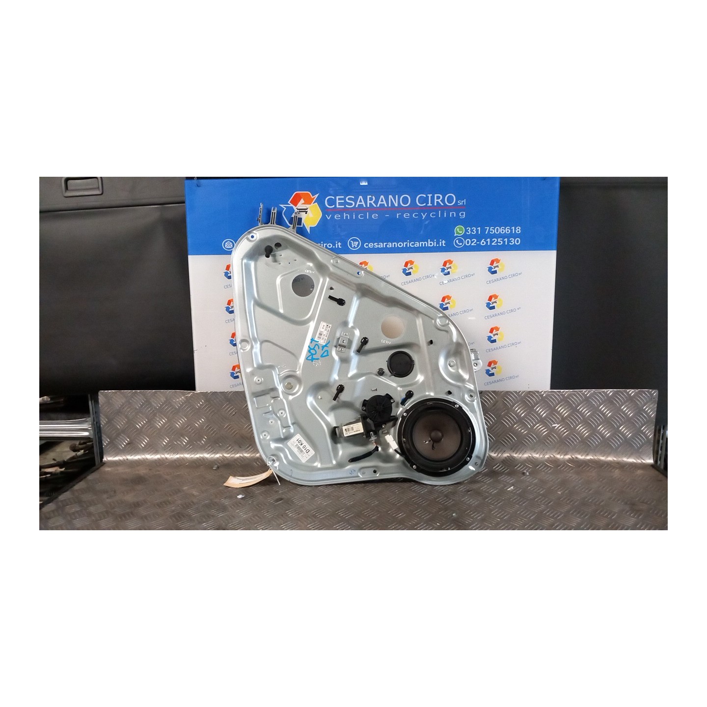 ALZACRISTALLO ELETTR. PORTA POST. DX. 046 HYUNDAI SANTA FE 2A SERIE (03/06-12/10 D4EB 834812B000