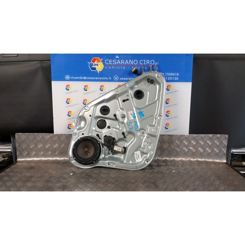 ALZACRISTALLO ELETTR. PORTA POST. SX. 047 HYUNDAI SANTA FE 2A SERIE (03/06-12/10 D4EB 834712B000