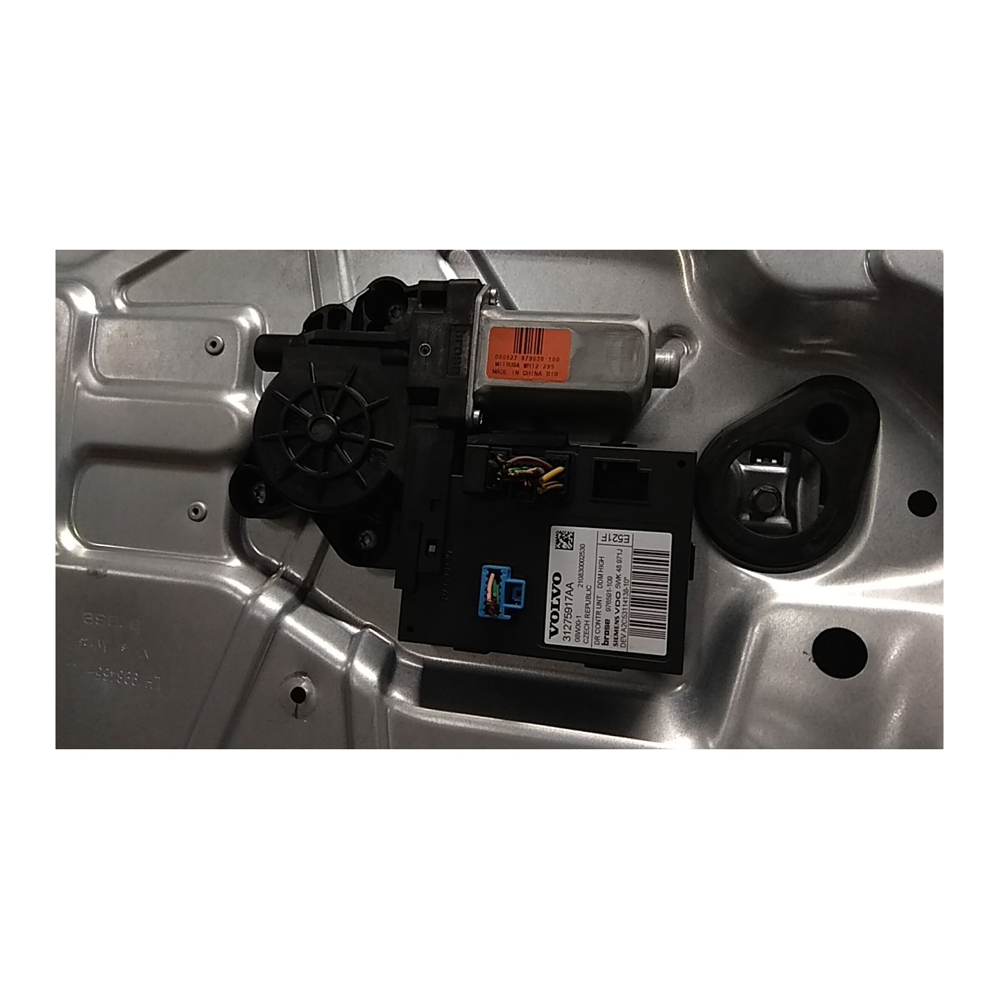 ALZACRISTALLO ELETTR. PORTA ANT. SX. 066 VOLVO C30 (10/06-) D4164T 30784509
