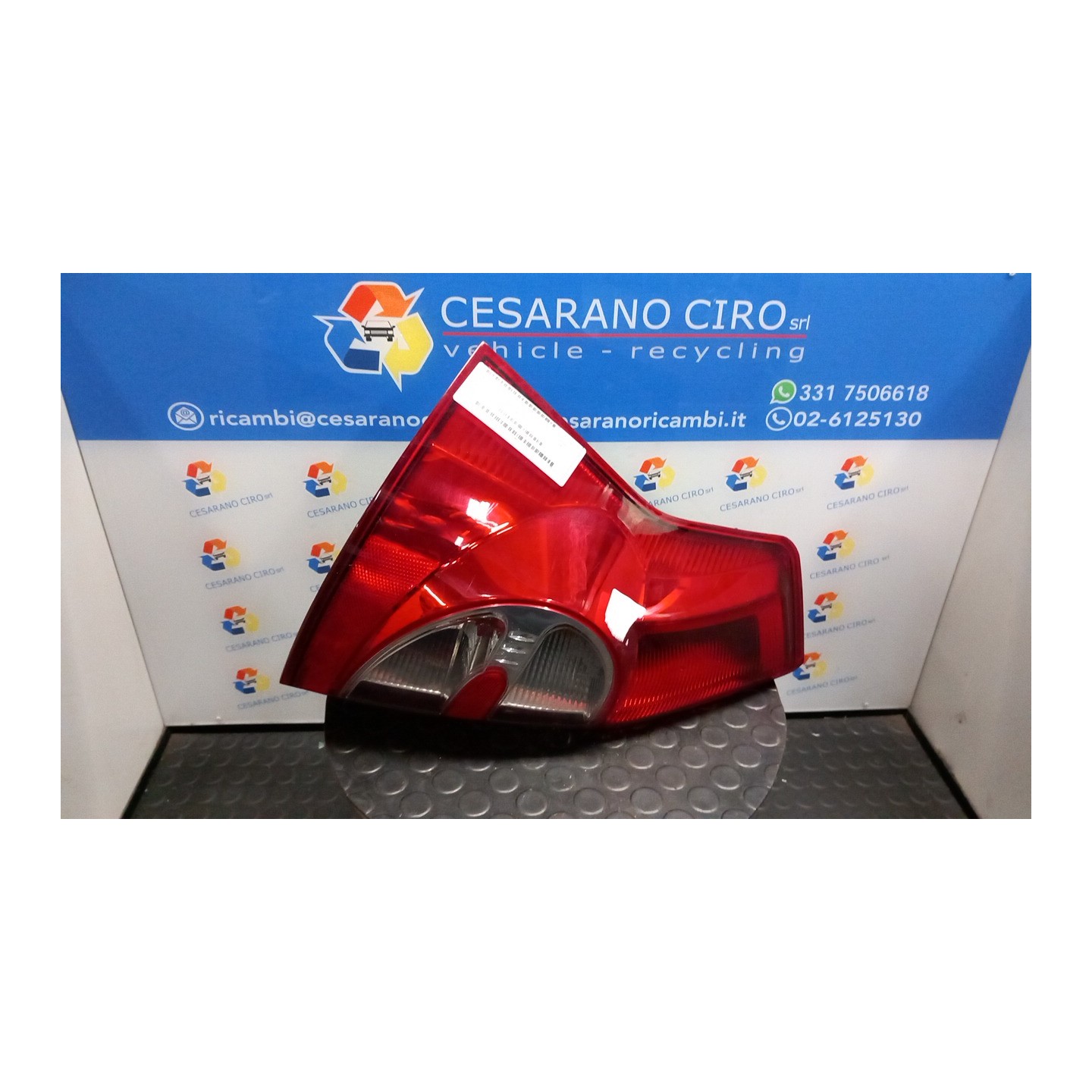 FANALE POST. SX. 003 DACIA SANDERO (07/08-) K7JA7 8200734825