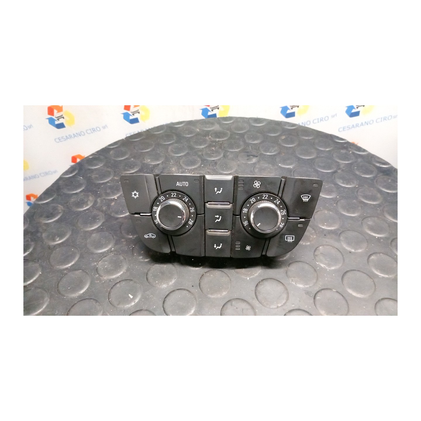 BLOCCO COMANDO CLIMATIZZAZIONE 010 OPEL MERIVA (S10) (04/10-) A17DTS 13346091