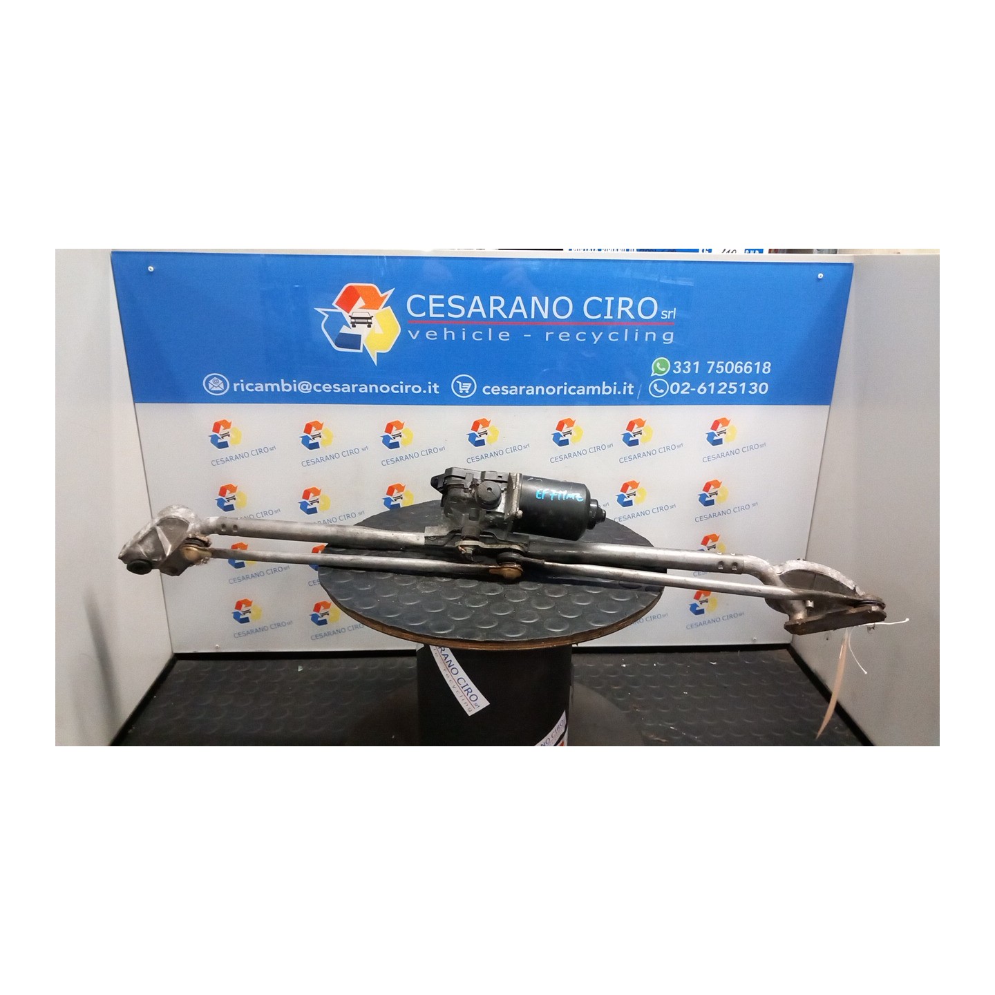 MECCANISMO TERGIPARABREZZA CON MOTORINO 057 CHRYSLER 300 C (03/05-) 642982 K05139092AA