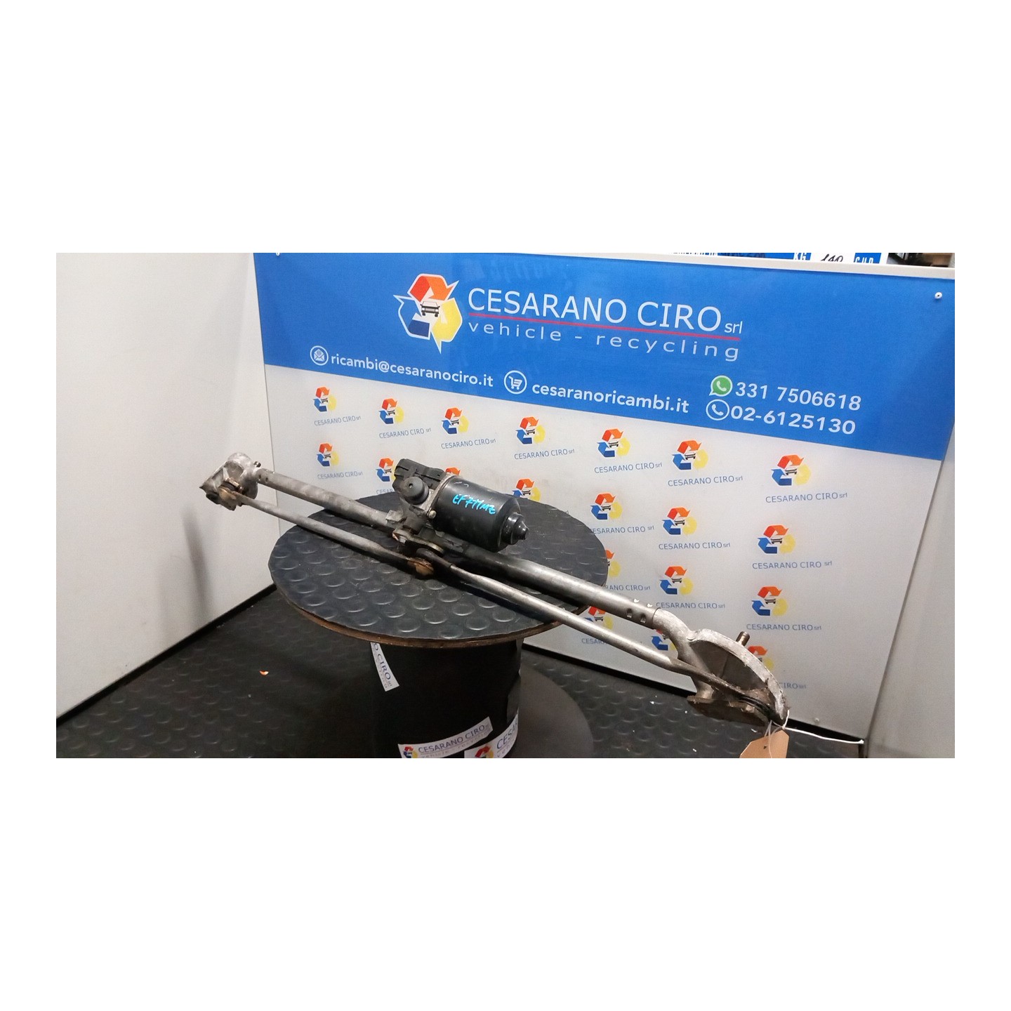 MECCANISMO TERGIPARABREZZA CON MOTORINO 057 CHRYSLER 300 C (03/05-) 642982 K05139092AA