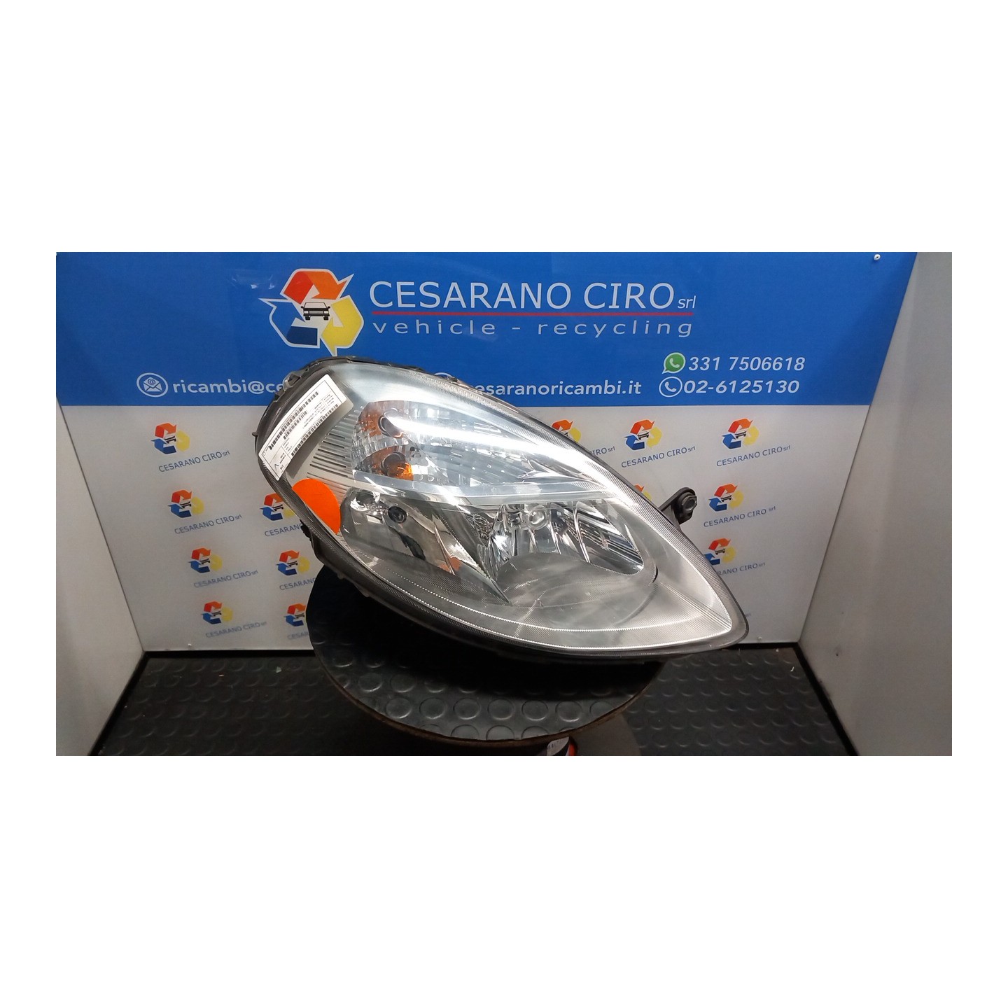 PROIETTORE DX. 023 LANCIA YPSILON (TE) (06/03-09/06) 188A4000 51774225