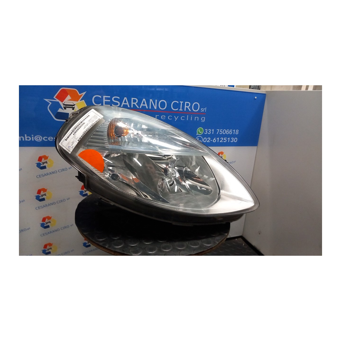 PROIETTORE DX. 023 LANCIA YPSILON (TE) (06/03-09/06) 188A4000 51774225