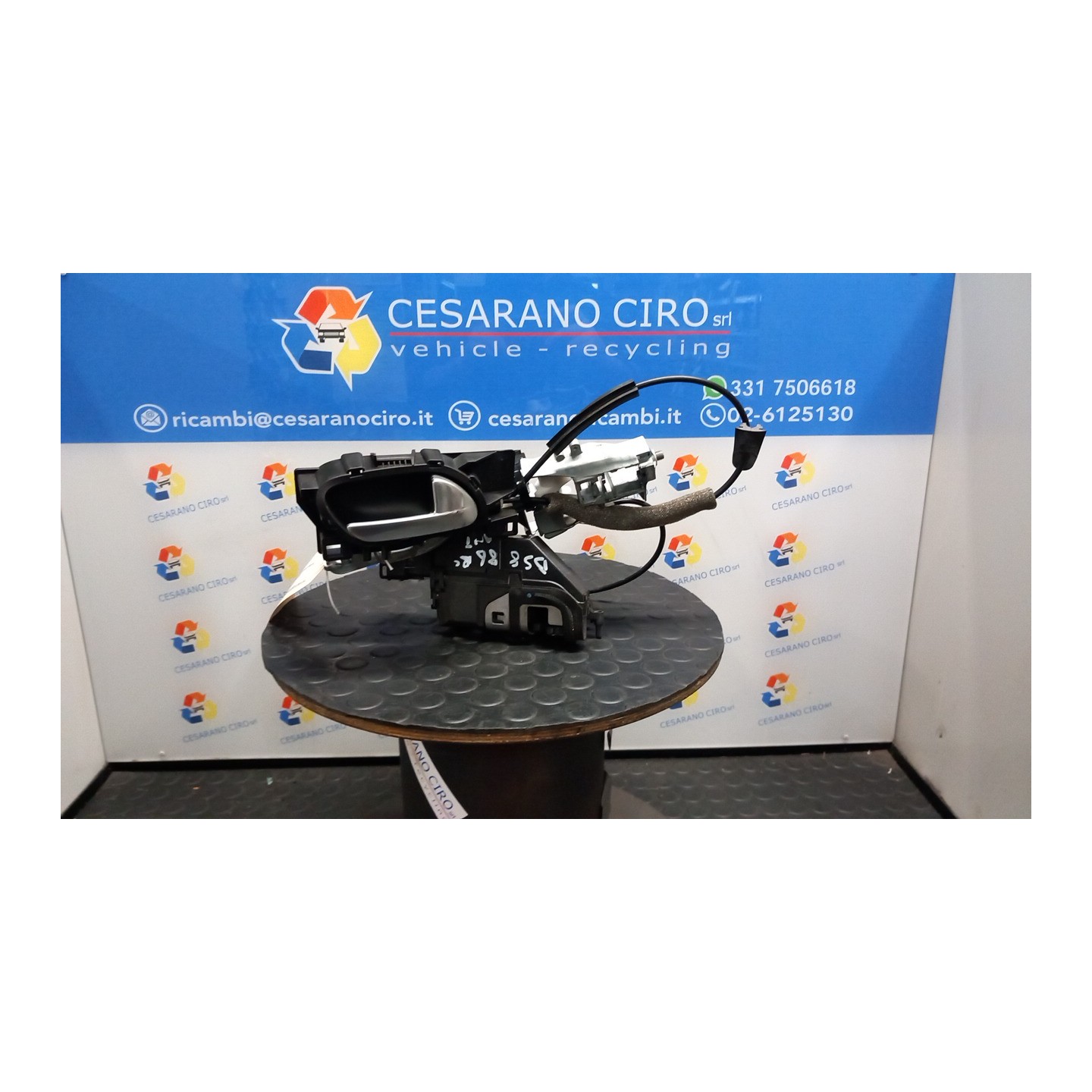 SERRATURA PORTA ANT. C/COMANDO SEMPLICE DX. 024 CITROEN C5 (X7) (02/08-) RFJ 9800618180