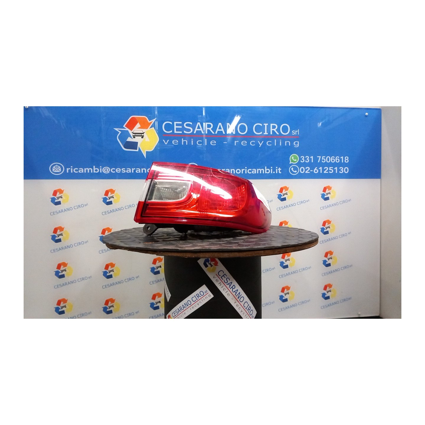 FANALE POST. PARTE EST. DX. 051 RENAULT CLIO 4A SERIE (07/12-12/16) D4FD7 265502631R