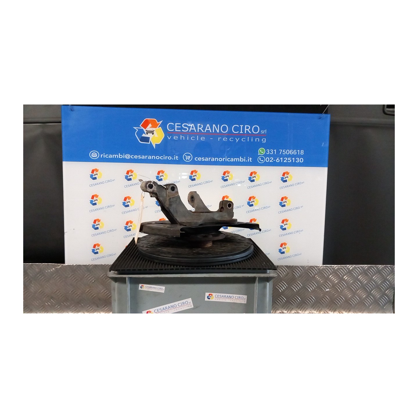 MONTANTE SOSP. ANT. DX. 127 OPEL MERIVA (S10) (04/10-) A17DTS 93184612