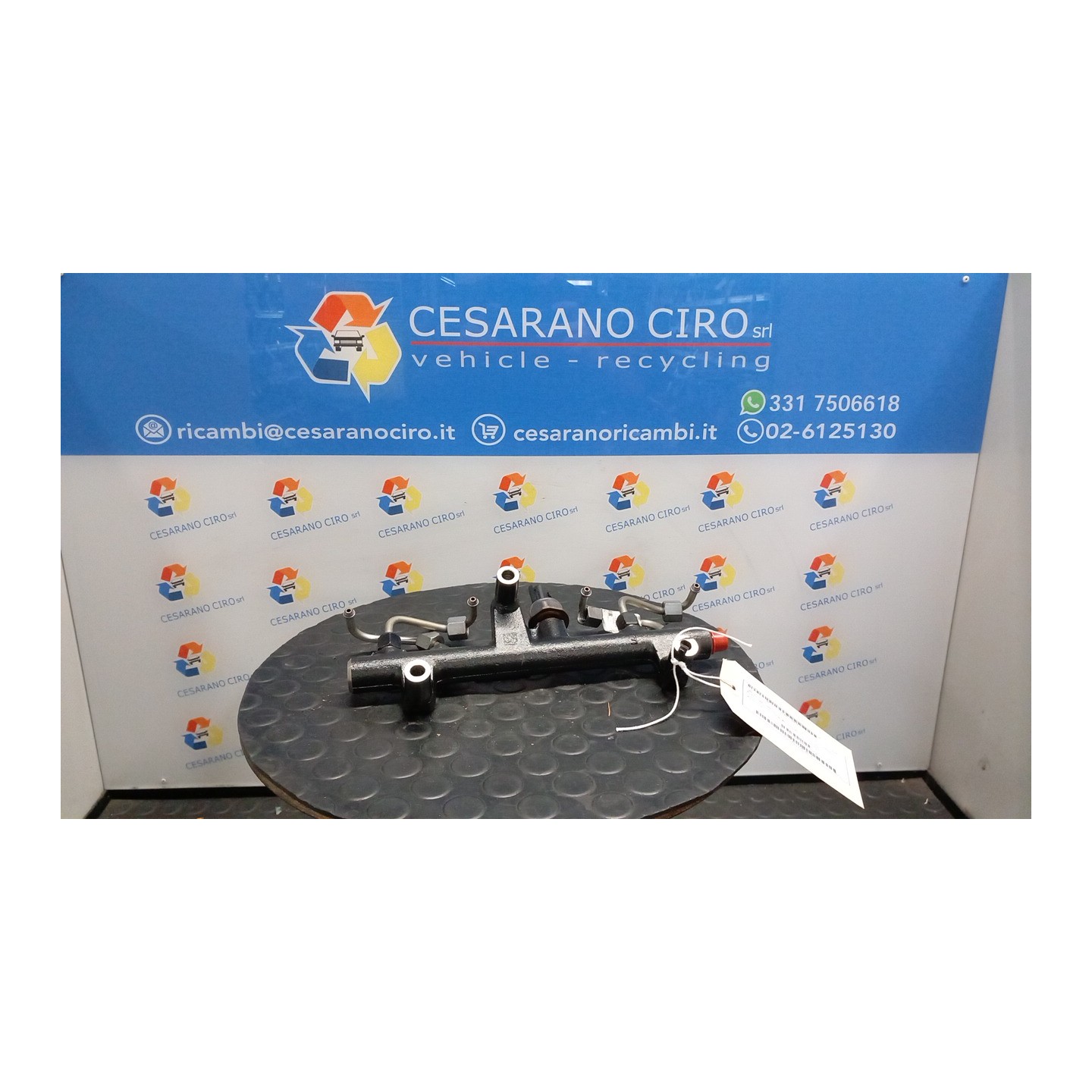 DISTRIBUTORE CARBURANTE 039 PEUGEOT 5008 (10/09-03/17) RHE 1570Q4
