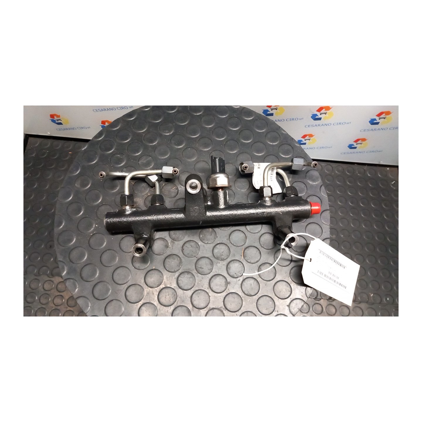 DISTRIBUTORE CARBURANTE 039 PEUGEOT 5008 (10/09-03/17) RHE 1570Q4
