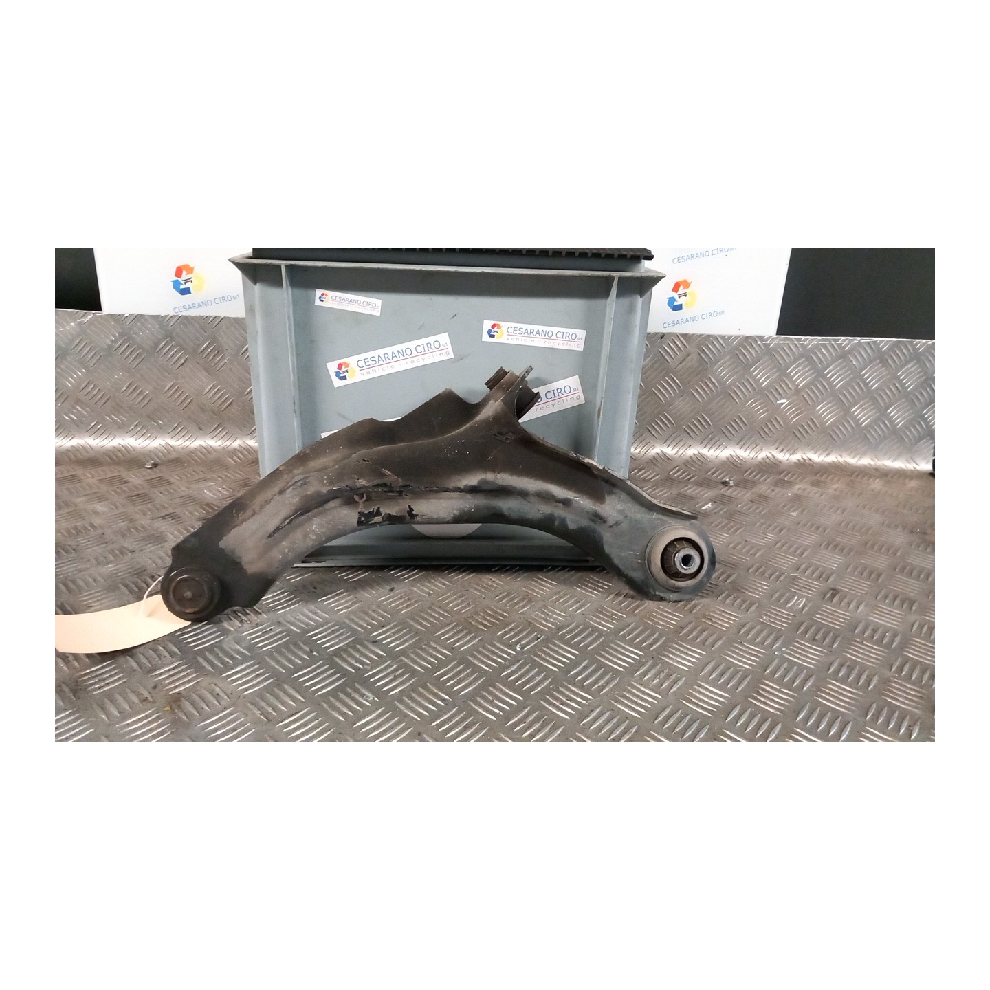 BRACCIO OSCILLANTE SOSP. ANT. DX. 049 RENAULT CLIO 4A SERIE (06/16-12/2019) K9KE6 545049968R
