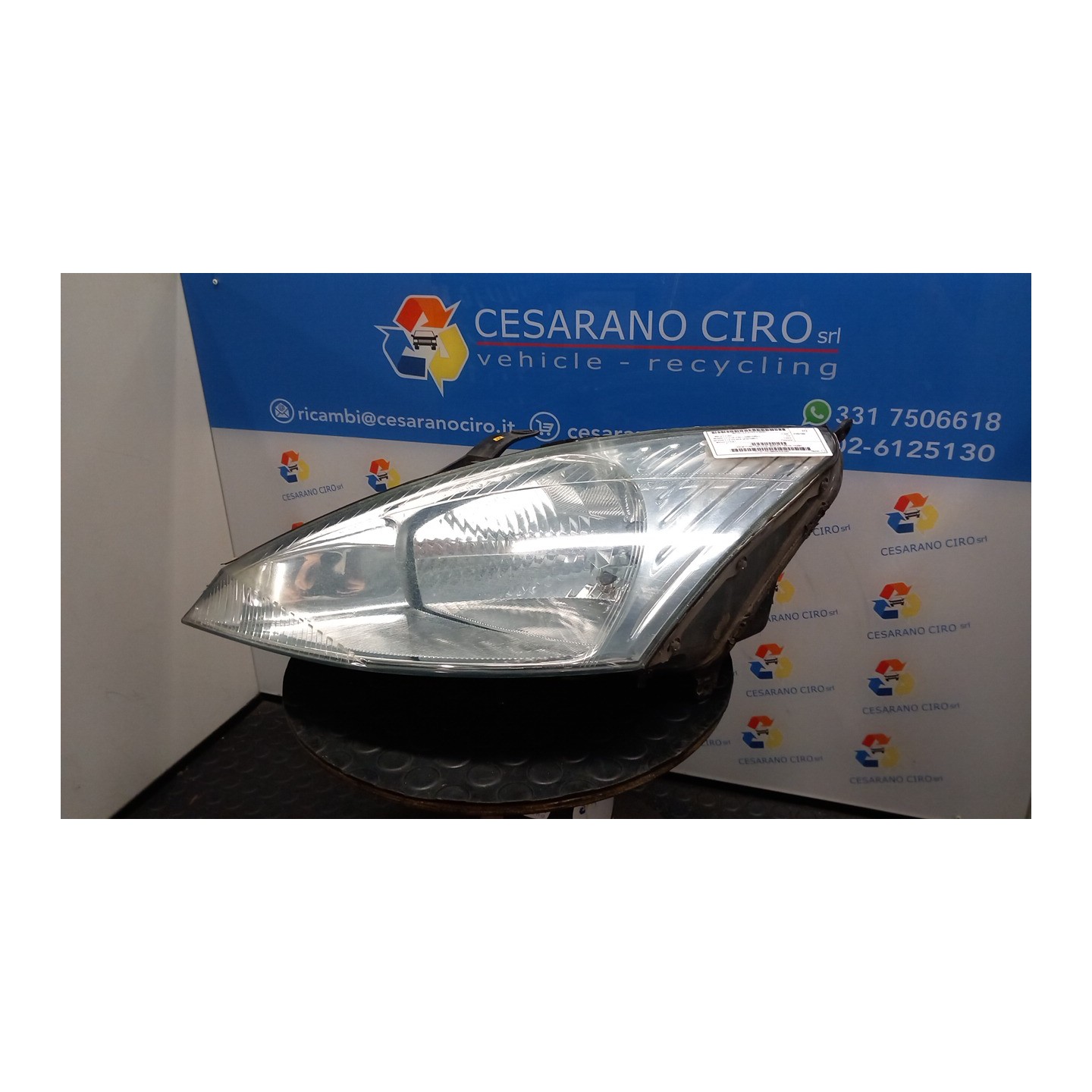 PROIETTORE C/REGOLAZ. MANUALE FARI SX. 057 FORD FOCUS (CAK) (10/98-03/02) FYDA 1152091