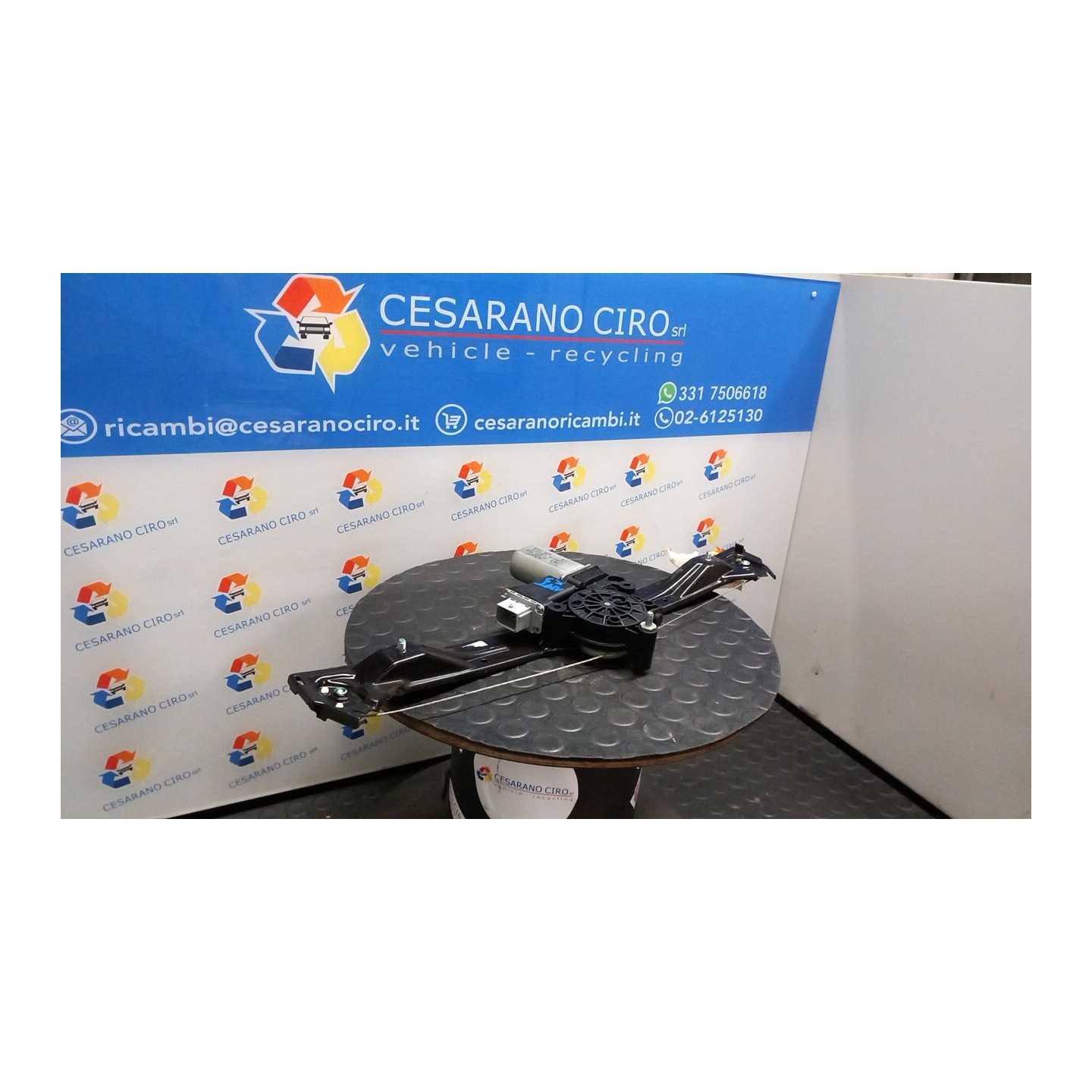 ALZACRISTALLO ELETTR. PORTA ANT. C/MOTORINO SX. 063 FIAT BRAVO (3L) (01/07-03/10) 198A4000 51827394