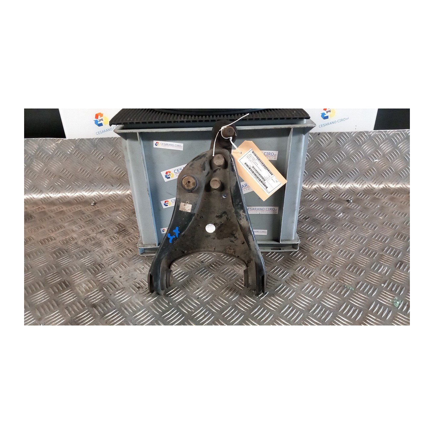 BRACCIO OSCILLANTE SOSP. ANT. SX. 020 RENAULT TWINGO 2A SERIE (06/07-02/12) D4FJ7 8200942405