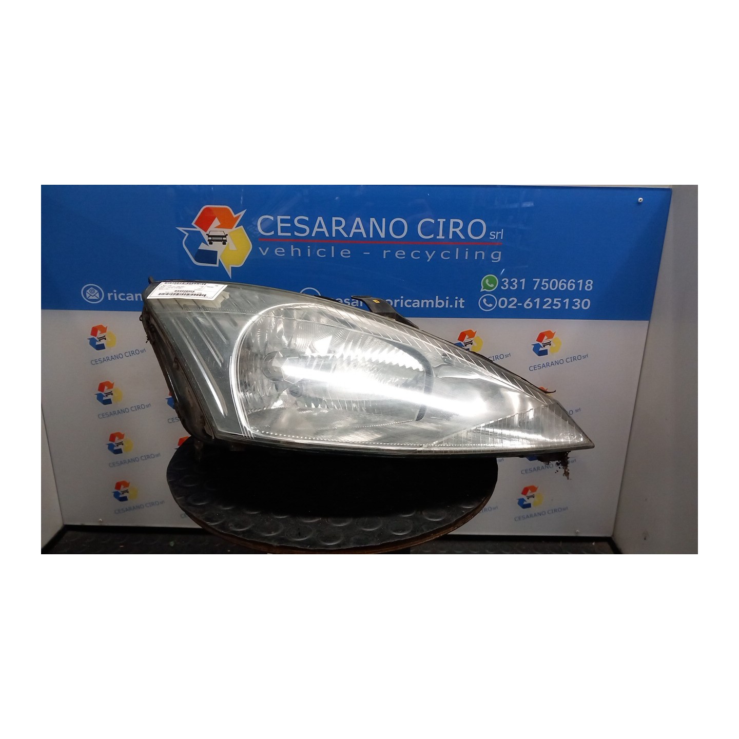PROIETTORE C/REGOLAZ. MANUALE FARI DX. 037 FORD FOCUS (CAK) (10/98-03/02) FYDB 1152096
