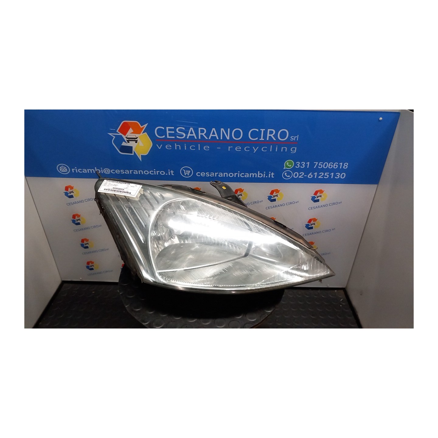 PROIETTORE C/REGOLAZ. MANUALE FARI DX. 037 FORD FOCUS (CAK) (10/98-03/02) FYDB 1152096