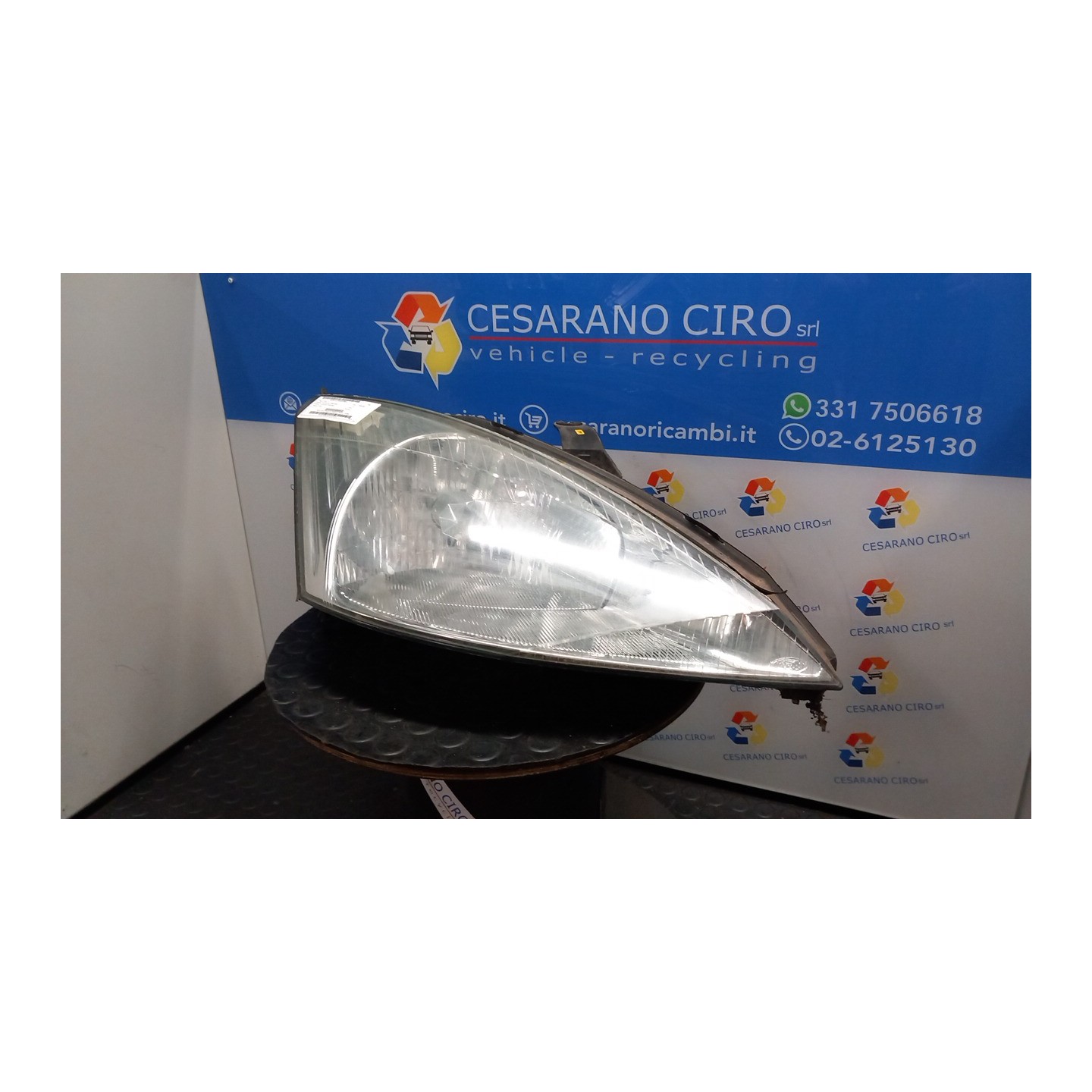 PROIETTORE C/REGOLAZ. MANUALE FARI DX. 037 FORD FOCUS (CAK) (10/98-03/02) FYDB 1152096