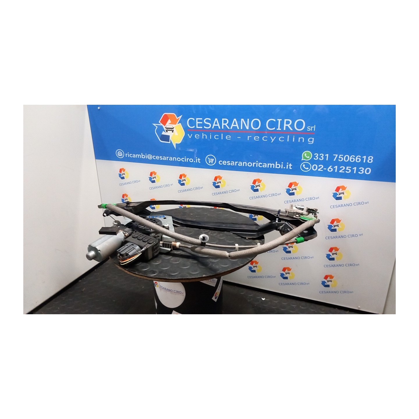 ALZACRISTALLO ELETTR. PORTA ANT. C/MOTORINO DX. 039 FORD FOCUS (CAK) (10/98-03/02) FYDB 1331612