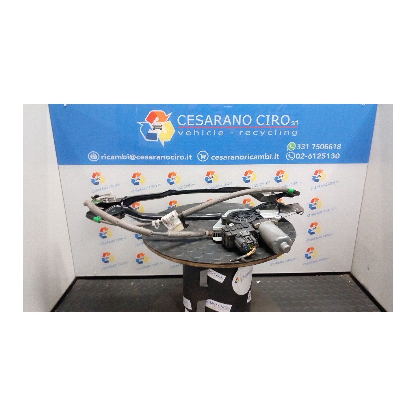 ALZACRISTALLO ELETTR. PORTA ANT. C/MOTORINO SX. 040 FORD FOCUS (CAK) (10/98-03/02) FYDB 1331614