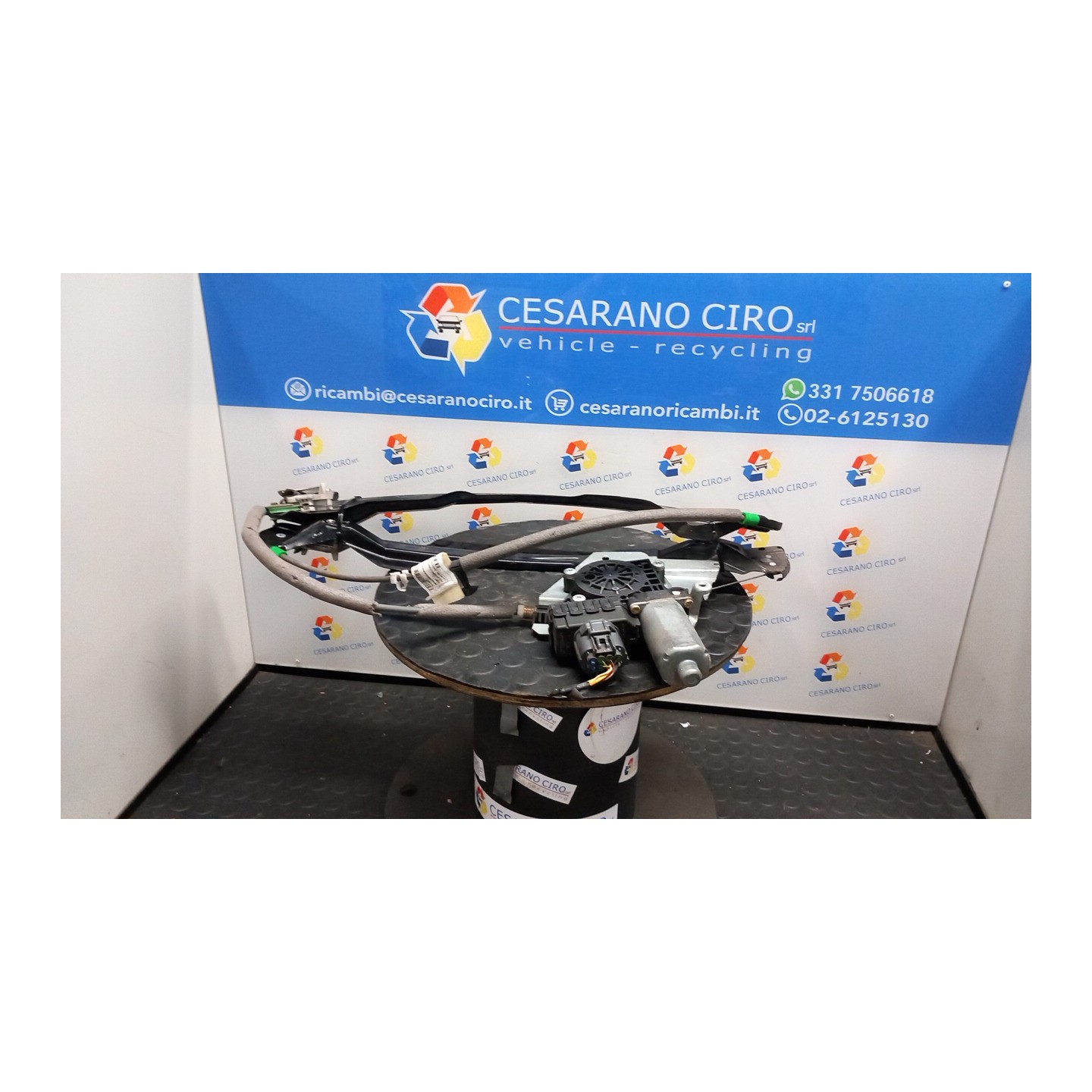 ALZACRISTALLO ELETTR. PORTA ANT. C/MOTORINO SX. 040 FORD FOCUS (CAK) (10/98-03/02) FYDB 1331614