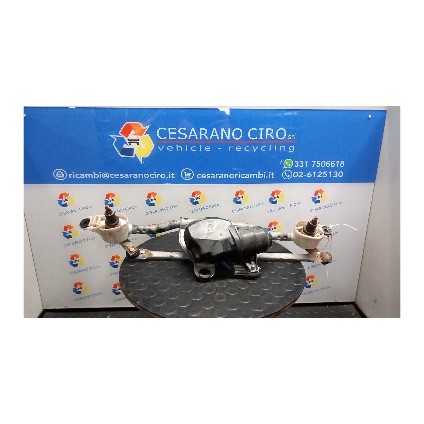MECCANISMO TERGIPARABREZZA CON MOTORINO 096 SUZUKI SWIFT (04/05-02/11) M13A 3810062J00000