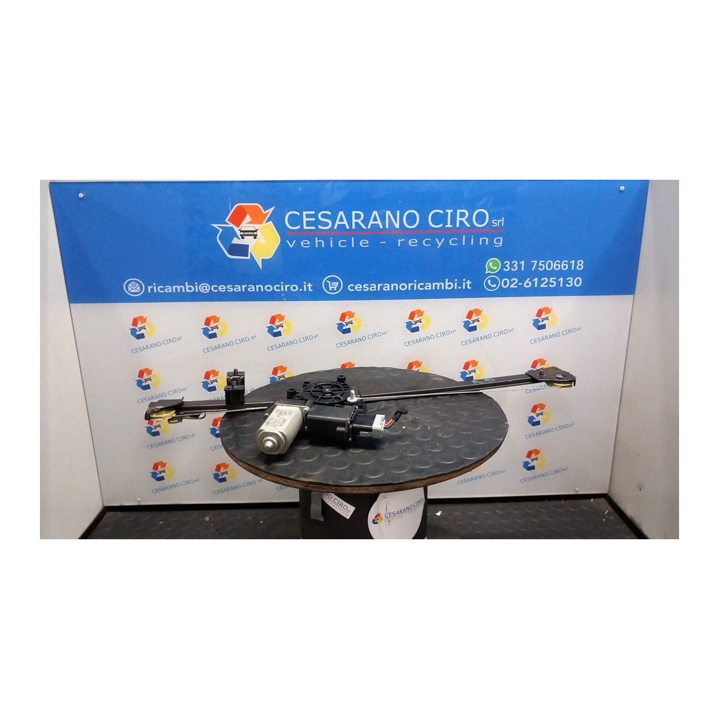 ALZACRISTALLO ELETTR. PORTA ANT. C/MOTORINO DX. 032 FIAT DUCATO (4X) (05/11-04/14) 250A1000 1368921080