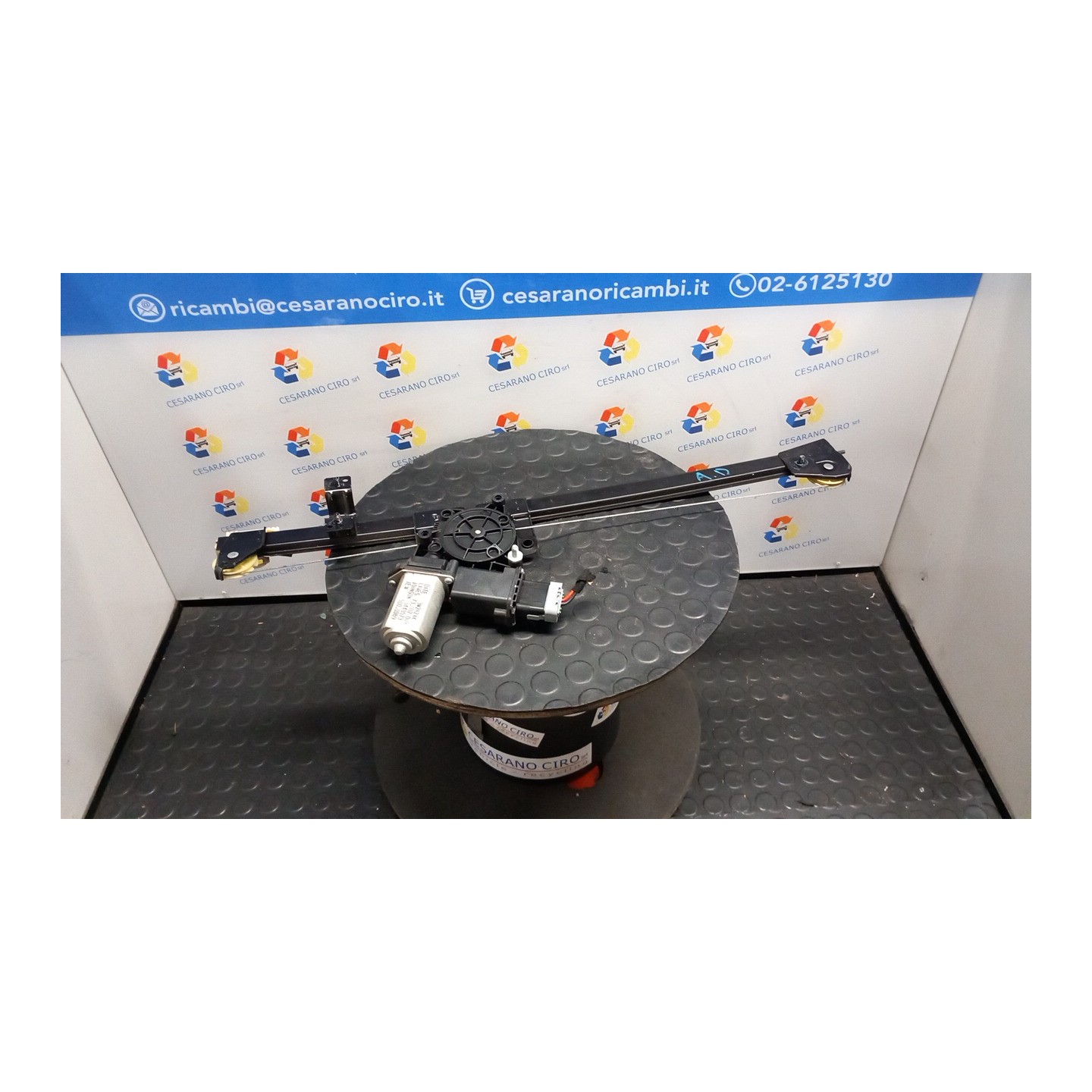 ALZACRISTALLO ELETTR. PORTA ANT. C/MOTORINO DX. 032 FIAT DUCATO (4X) (05/11-04/14) 250A1000 1368921080