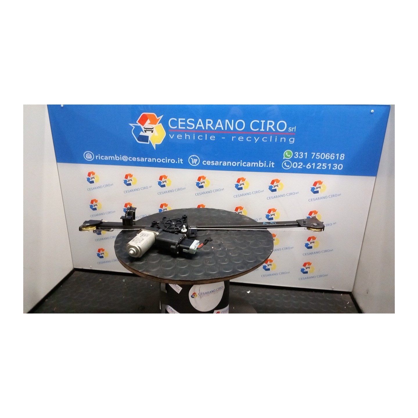 ALZACRISTALLO ELETTR. PORTA ANT. C/MOTORINO DX. 032 FIAT DUCATO (4X) (05/11-04/14) 250A1000 1368921080