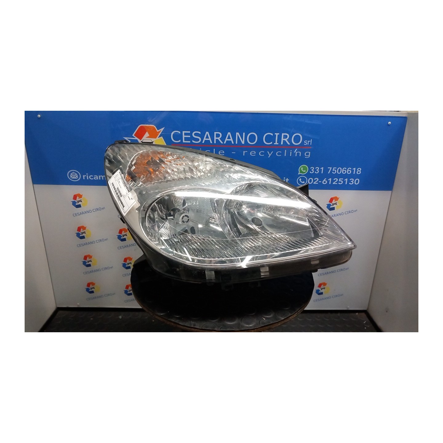 PROIETTORE DX. 057 CITROEN C5 (03/0109/04) 4HX 6205X2