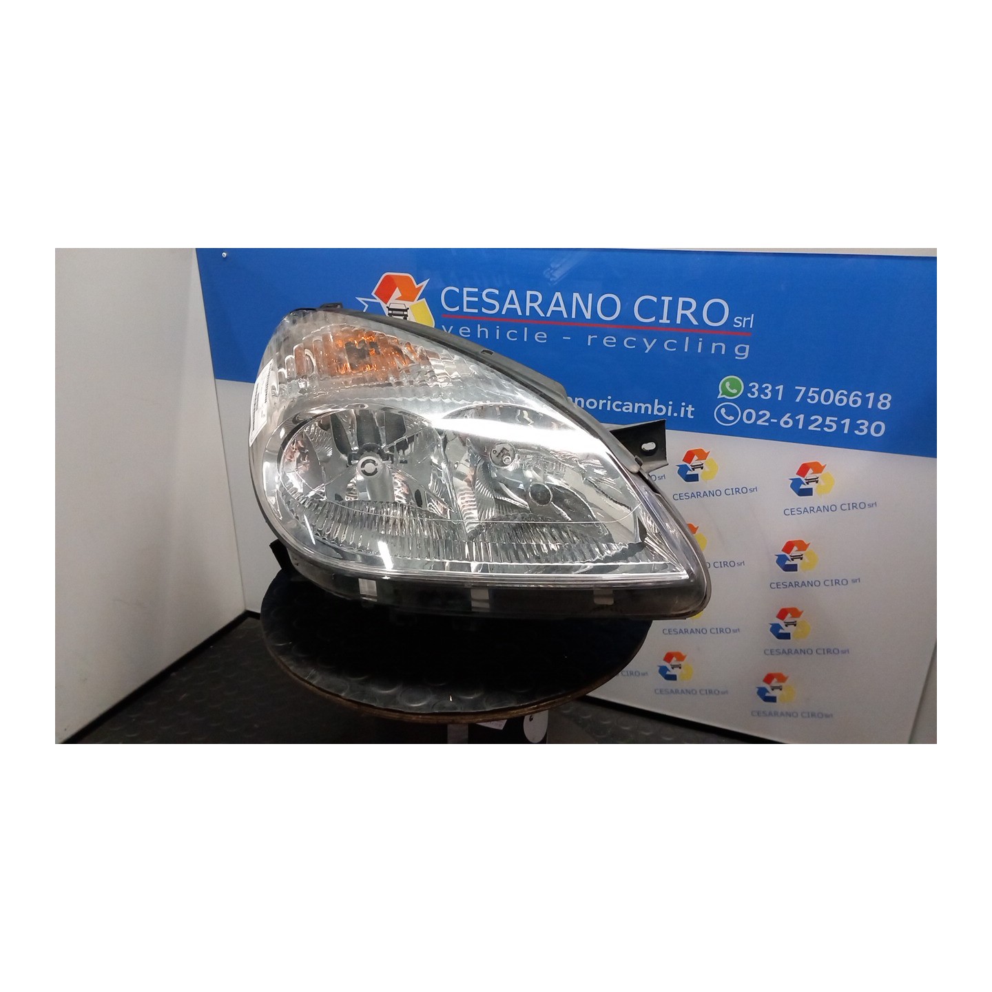 PROIETTORE DX. 057 CITROEN C5 (03/0109/04) 4HX 6205X2
