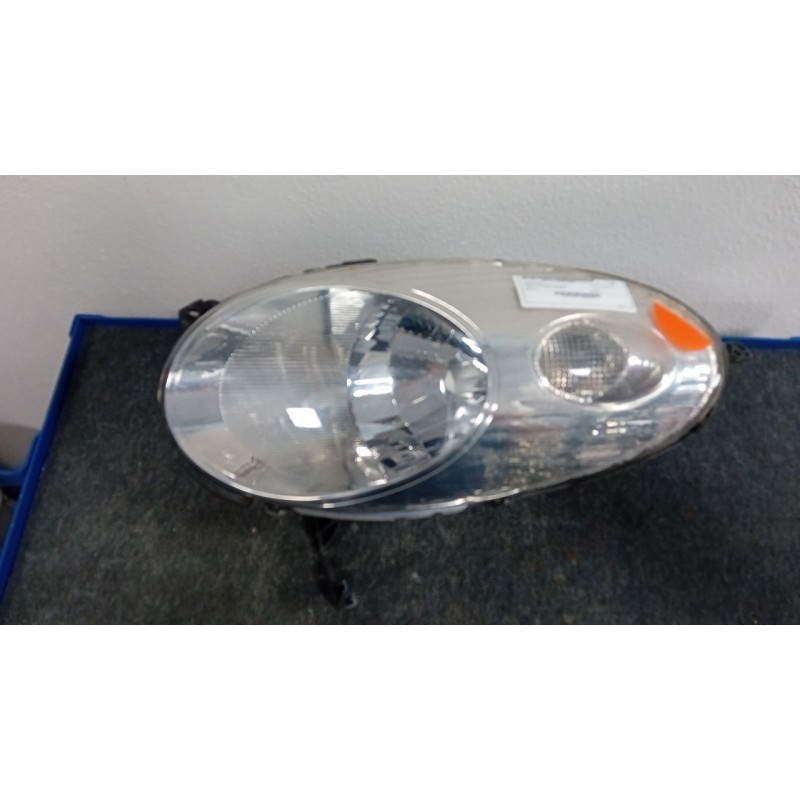 PROIETTORE SX. 085 NISSAN MICRA (K12E) (11/02-05/06)  26060AX700