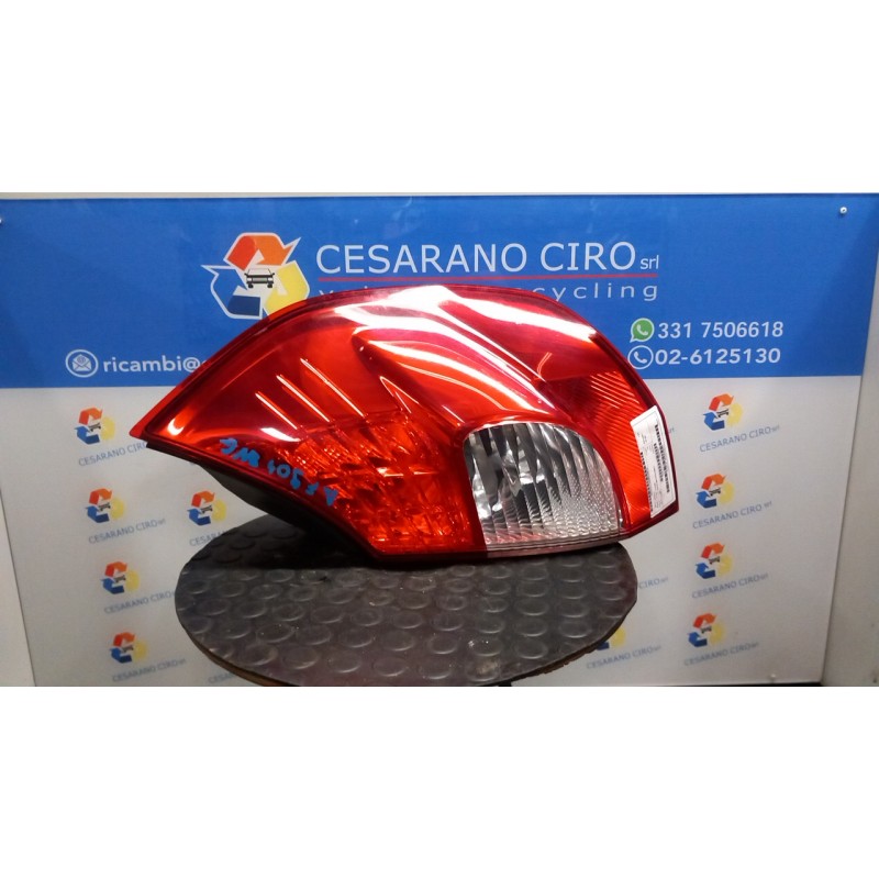 FANALE POST. DX. 132 RENAULT SCENIC 2A SERIE (06/03-08/09) K4M97 8200474327