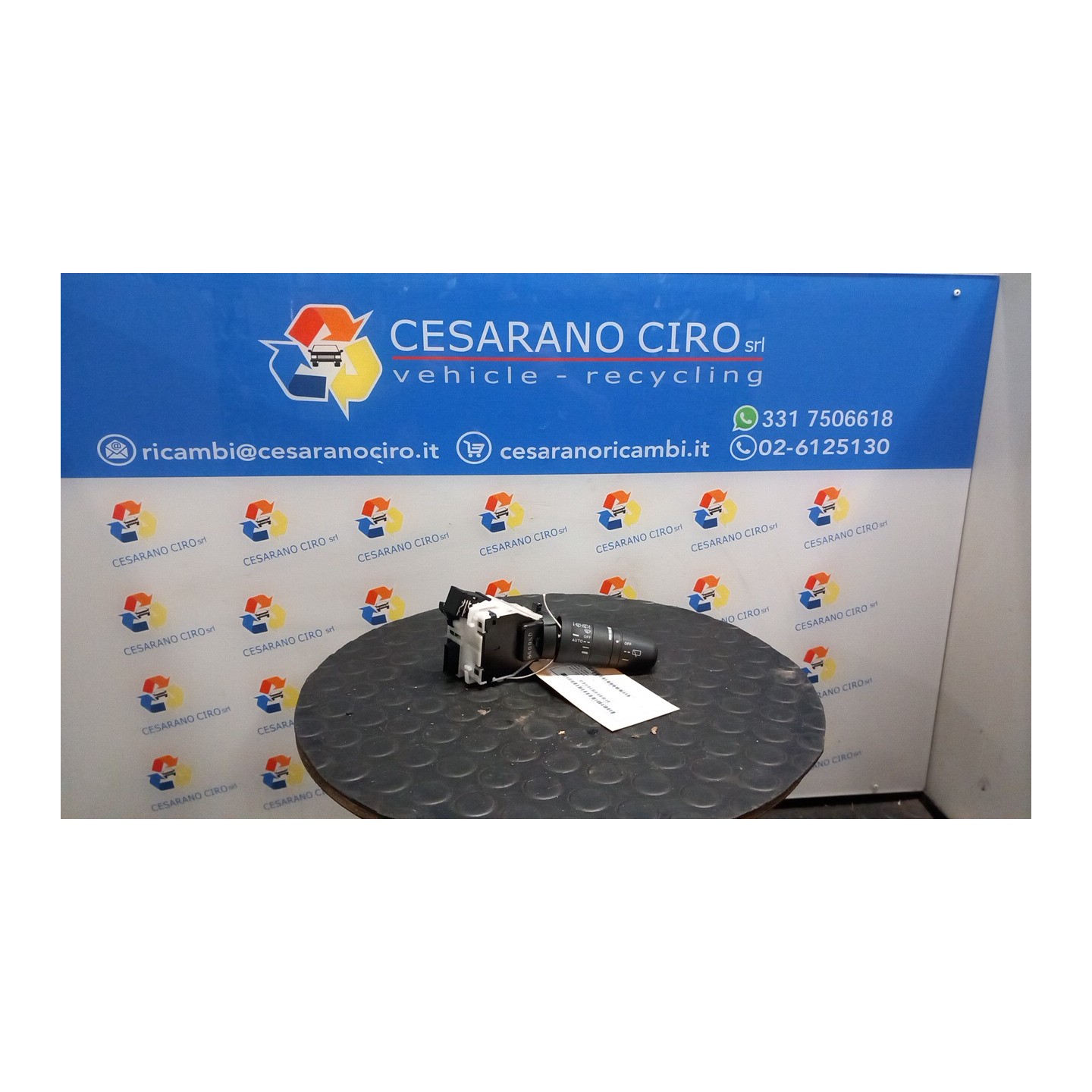 BLOCCO COMANDI TERGICRISTALLI 136 NISSAN NOTE (E11E) (02/06-09/13) HR16 252609U00A